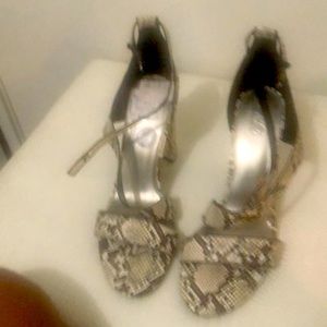 Open toe snakeskin heel